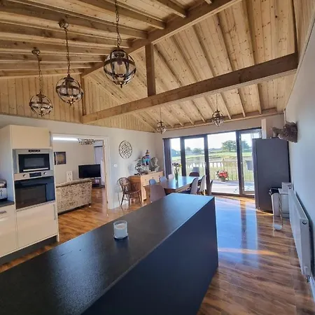 Immaculate 4-Bed Private Luxury Lodge Near York Exterior photo