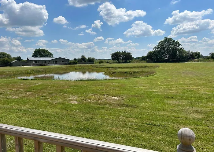 Immaculate 4-Bed Private Luxury Lodge Near York