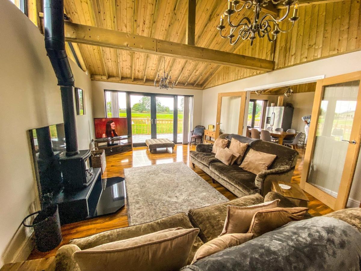 Holiday home Immaculate 4-bed Private Luxury Near York