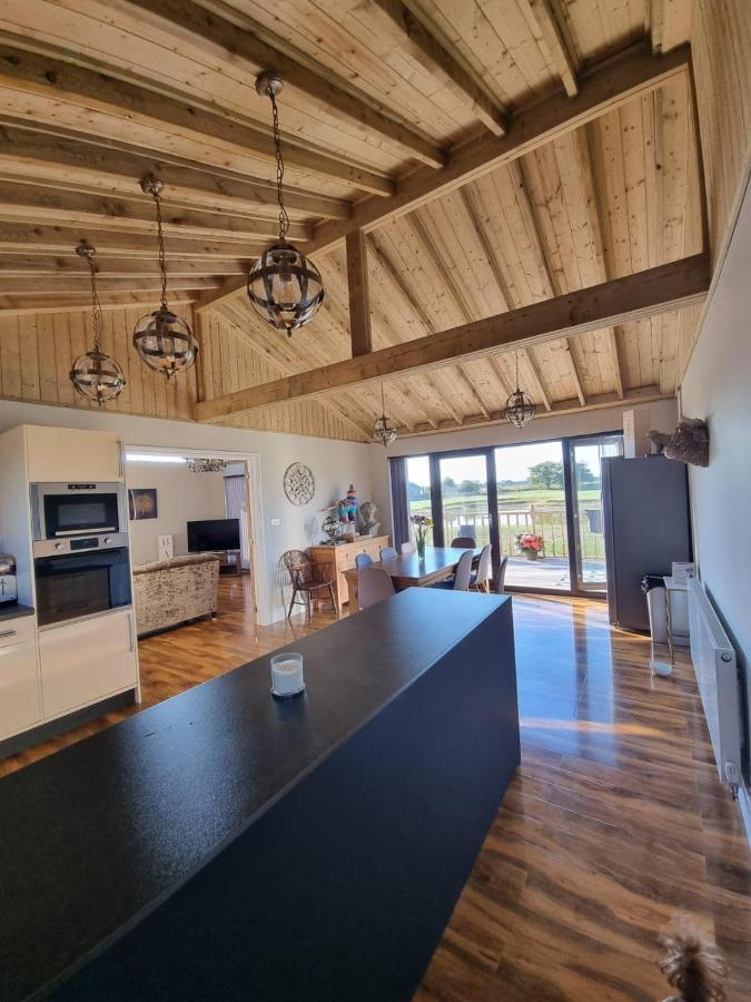 4bed Sleeps8-pet Friendly-hot Tub-log Burner Hébergement de vacances *