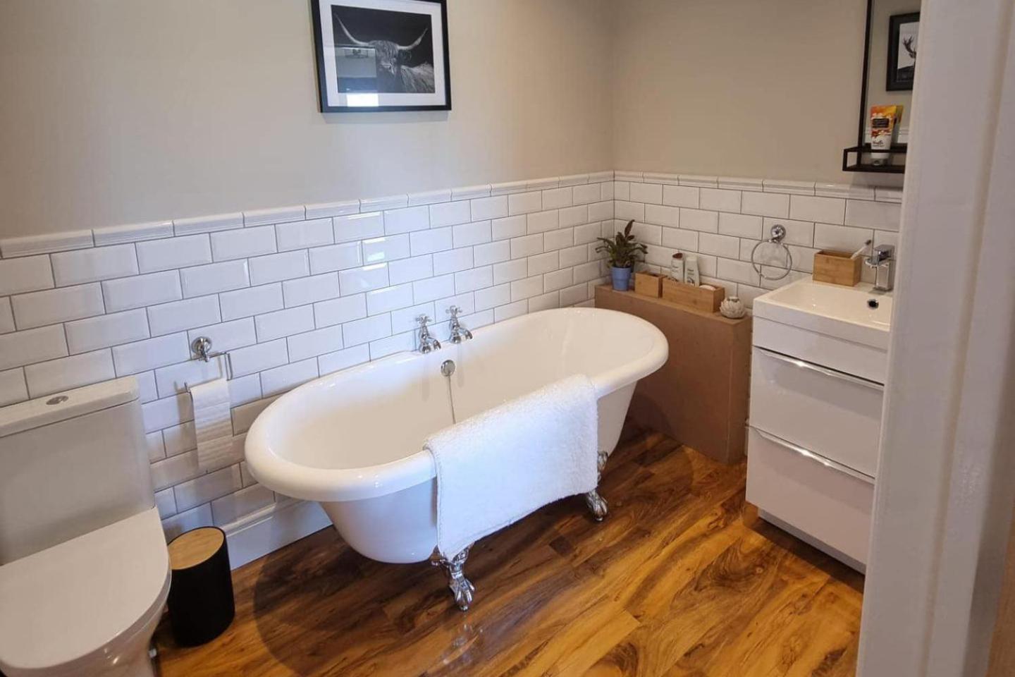 Hébergement de vacances 4bed Sleeps8-pet Friendly-hot Tub-log Burner *