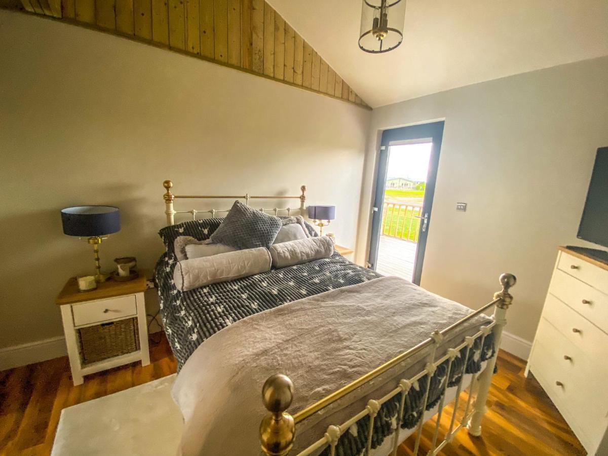 Immaculate 4-bed Private Luxury Near *