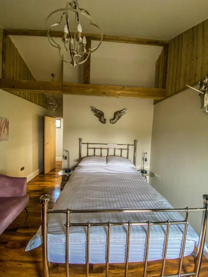 Immaculate 4-bed Private Luxury Near Vakantiehuis York